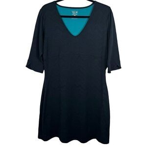 Mountain Hardwear Dress Size Large Dark Blue Chevron mid-thigh length v-neck
